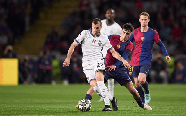 罗德里戈：皇马目前更衣室氛围？非常好，一如既往地好（罗德里戈：皇马更衣室氛围依旧非常好）