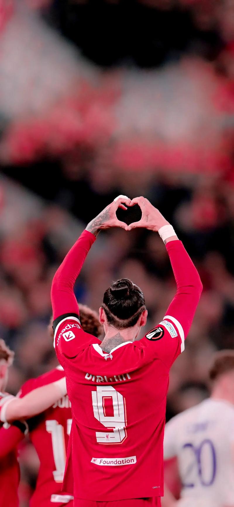 森林狼vs凯尔特人前瞻：布朗出战成疑，森林狼力争终结连败（凯尔特人战森林狼前瞻：杰伦·布朗出战成疑，狼队力争止连败）