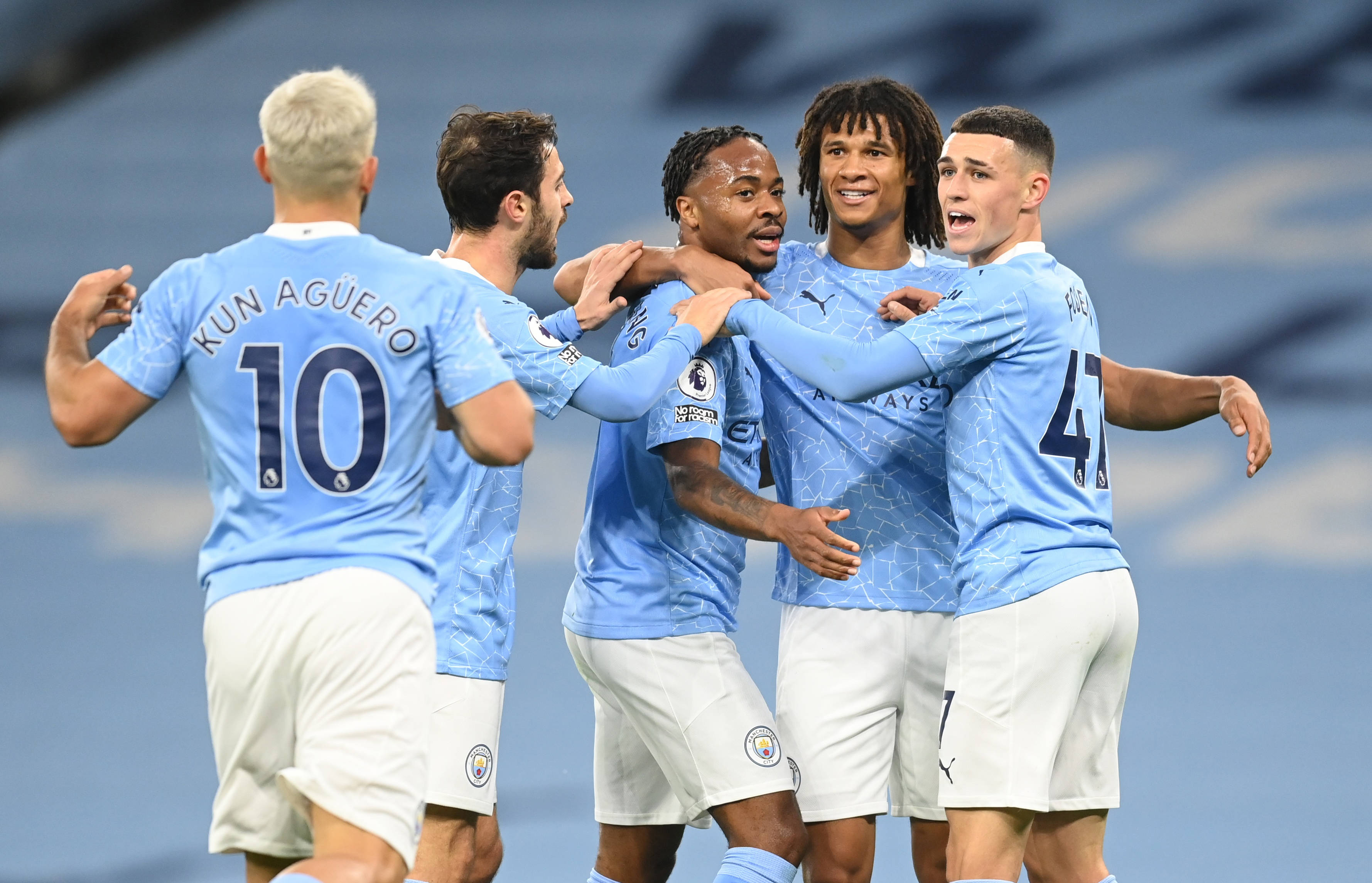 每体：阿劳霍的两位经纪人和德科会面，分析球员目前的现状（每体：德科与阿劳霍两位经纪人会谈，研判球员当前处境）