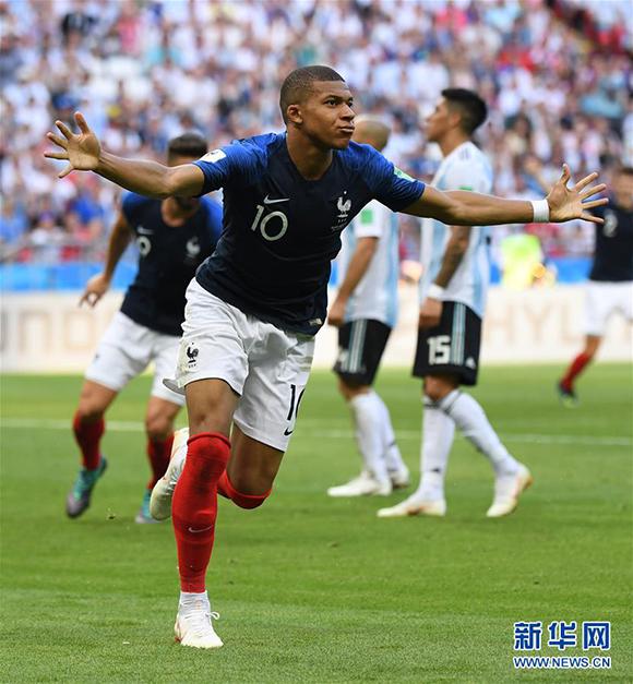 IFFHS年度最佳教练：恩里克第一，马雷斯卡、弗里克分列二三（IFFHS年度最佳教练评选：恩里克夺魁，马雷斯卡与弗里克分获亚季军）