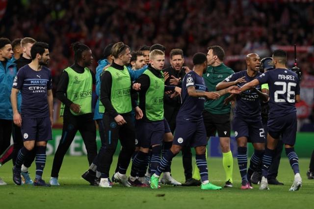 ESPN：马雷斯卡希望引进世界级中卫和门将，并给库库找替补（ESPN：马雷斯卡欲签世界级中卫与门将，并为库库物色替补）