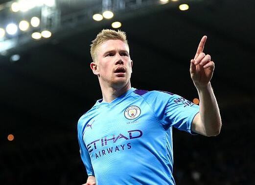 记者：库尔图瓦也伤了，将不会参加11月份国家队比赛（记者：库尔图瓦因伤缺席11月国家队赛事）