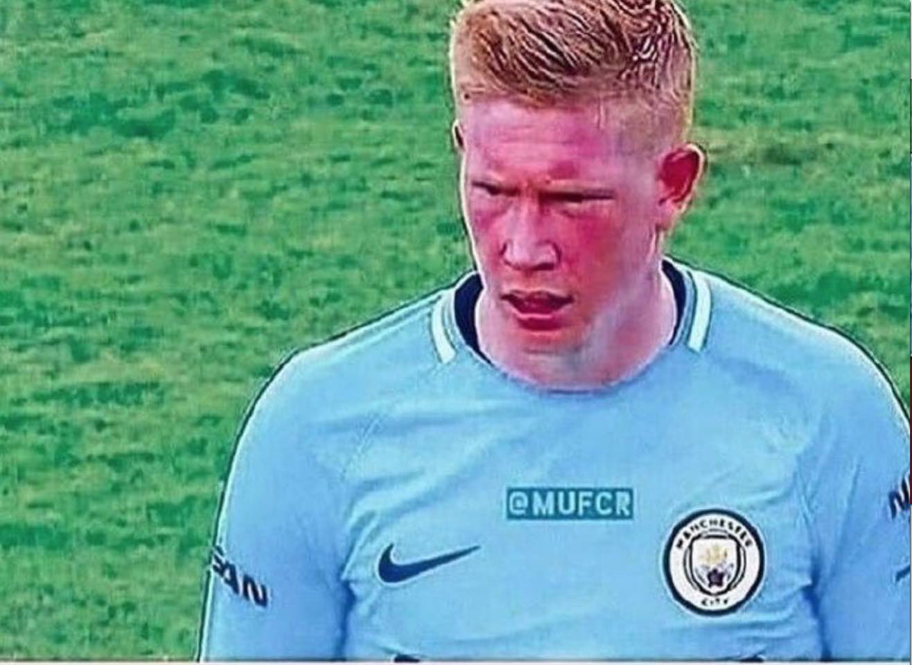 狄龙：裁判在判罚时偷笑，这种行为应该被审查（狄龙称裁判在判罚时偷笑，呼吁对其行为展开审查）