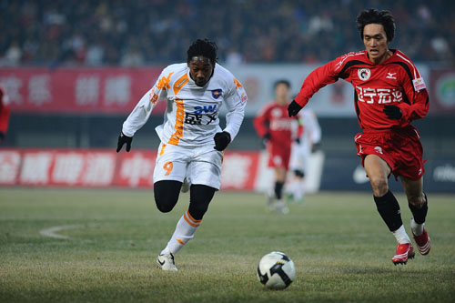 TA：纽卡正关注德甲市场，有意引进哈努斯和科贝尔（TA：纽卡盯上德甲，锁定哈努斯与科贝尔）