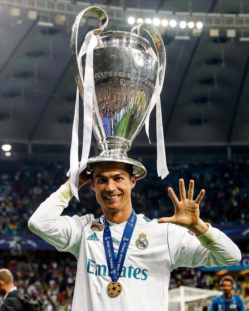 神勇扑点保住胜果，迈尼昂当选米兰vs罗马全场最佳（扑出点球守住胜利，迈尼昂获评米兰战罗马全场最佳）