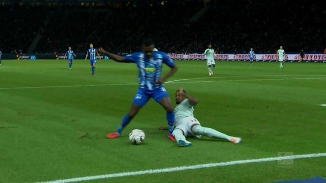 字母哥超强攻防两端统治比赛（字母哥两端发力统治全场）