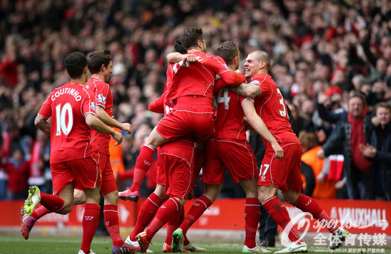 波兰主帅：扎莱夫斯基染黄让我恼火，我们没有强到能5球大胜（波兰主帅：扎莱夫斯基吃到黄牌让我恼怒，我们没强到能5球横扫）