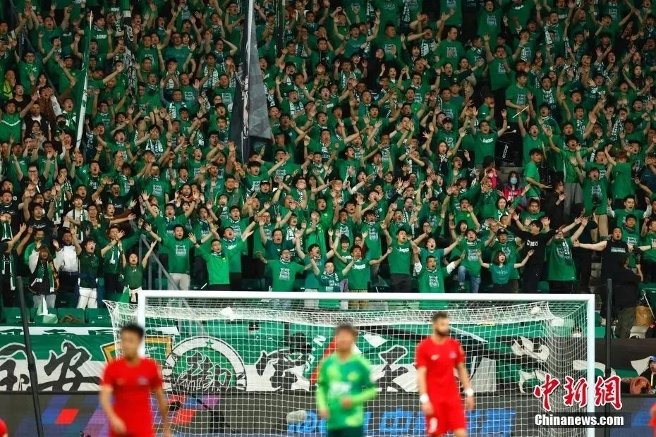 足球国足热身赛对手确定，或迎硬仗考验（国足热身赛对手敲定，硬仗考验在即）